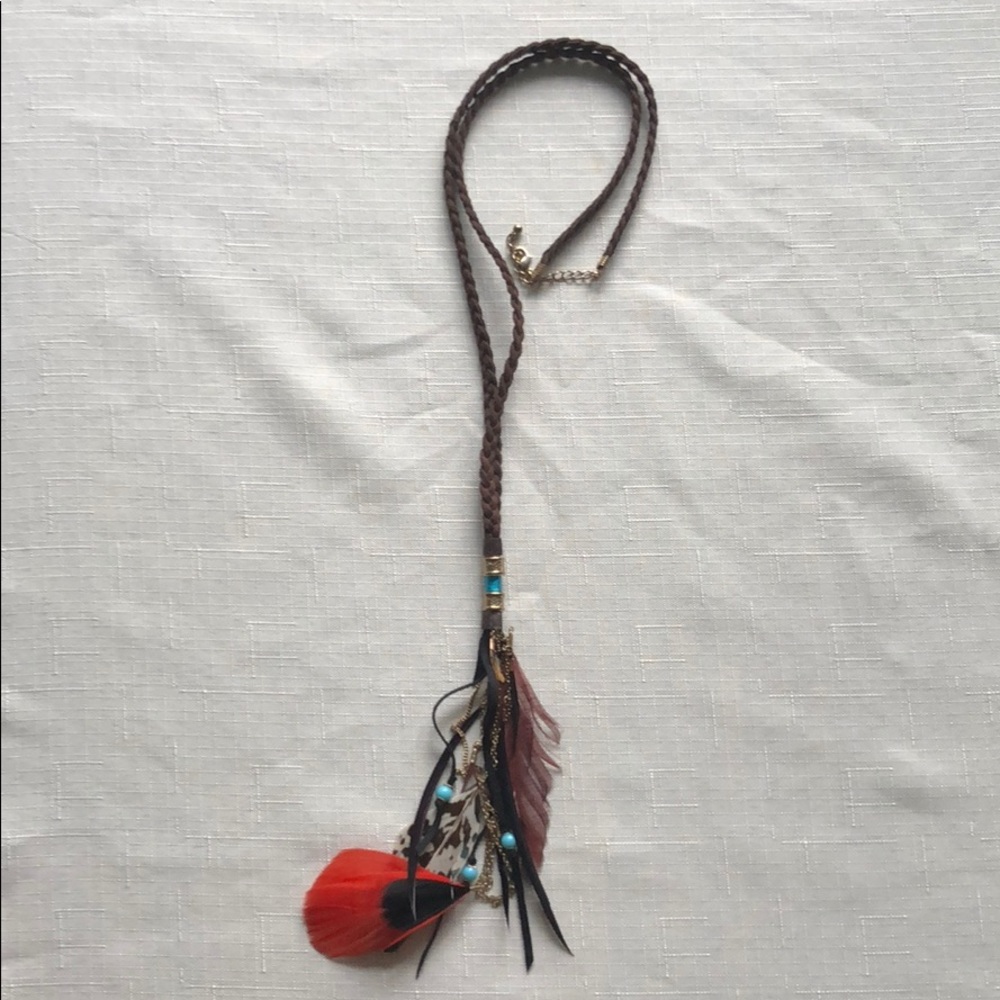 Long feather necklace